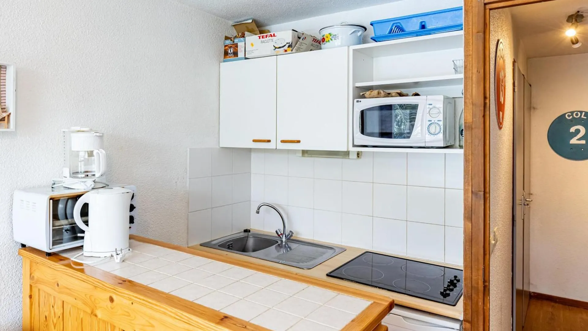 Studio Chaleureux 4 Pers Avec Balcon, Cuisine Equipee Et Tv - Saint-Francois-Longchamp - Fr-1-807-50 0*,